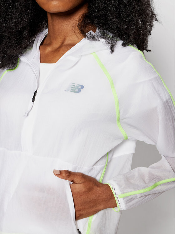 New Balance New Balance Bluza techniczna WJ01268 Biały Relaxed Fit