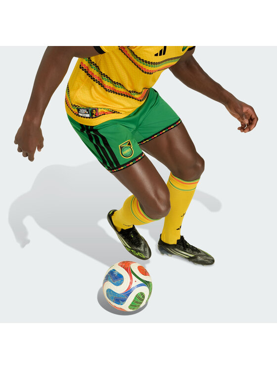 adidas adidas Szorty sportowe 165037 Zielony Regular Fit