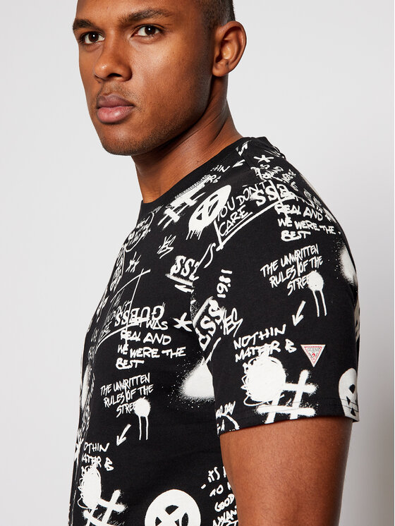 Guess Guess Majica Graffiti Tee M0BI92 I3Z11 Črna Regular Fit