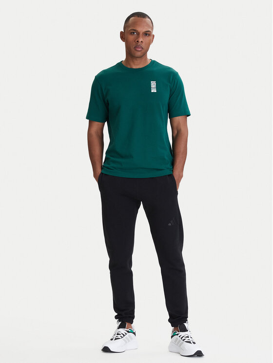 adidas adidas T-Shirt Memories Of Sport Poster Graphic KB2507 Zielony Regular Fit