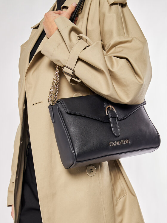 Calvin Klein Calvin Klein Дамска чанта Ew Conv Flap Crossbody Md K60K607429 Черен