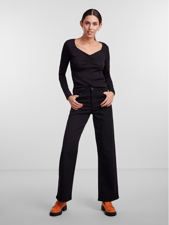 Pieces Pieces Majica 17135564 Crna Slim Fit