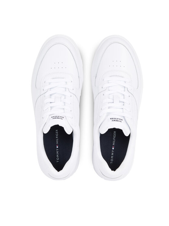 Tommy Hilfiger Tommy Hilfiger Снікерcи Modern Cup Corporate Lth FM0FM04941 Білий