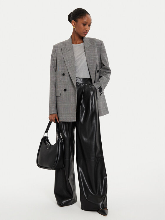 BOSS Boss Pantaloni din imitație de piele Tadesa 50518463 Negru Relaxed Fit