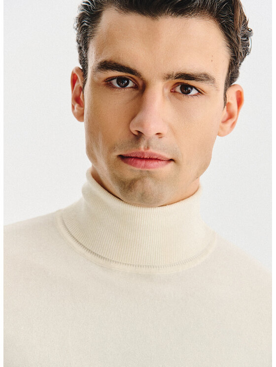 Pako Lorente Pako Lorente Sweter P25WB-2X-025 Biały Classic Fit