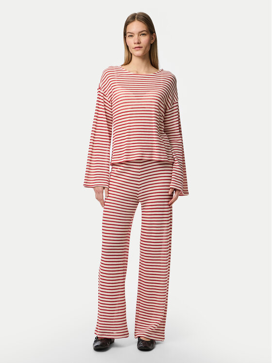 Pieces Pieces Pantaloni din material Manilla 17155071 Roșu Wide Leg