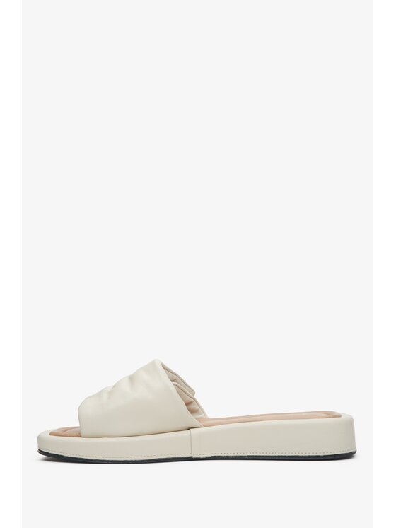 Estro Estro Παντόφλες ER00113107 Μπεζ