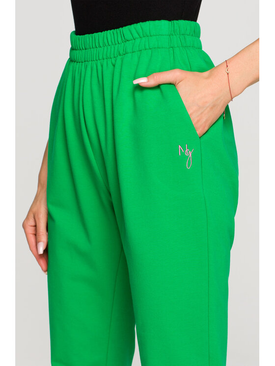 Made of Emotion Made of Emotion Pantaloni da tuta M692 Verde Active Fit