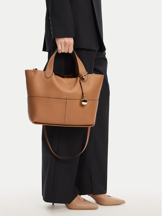 Furla Furla Ročna torba Primrose M WB01707 HSF000 CN YU500 Rjava