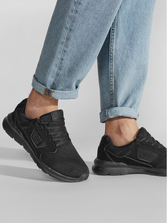 DC DC Sneakers Skyline ADYS400066 Nero