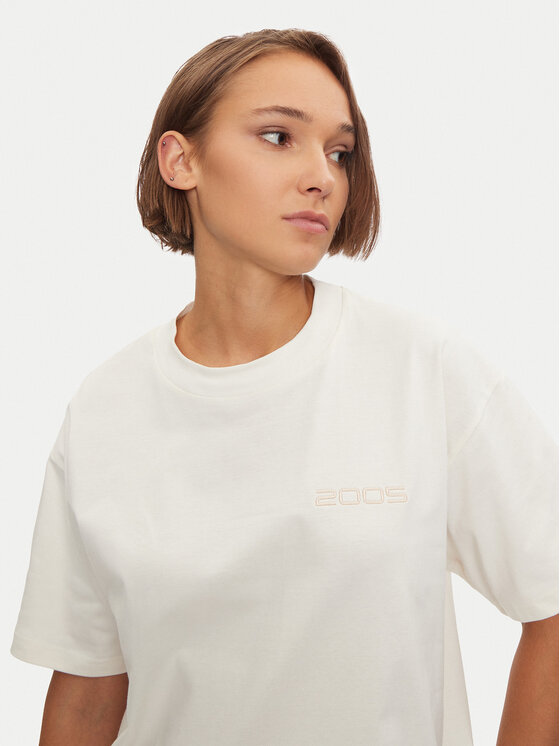 2005 2005 Tricou Unisex Uniform Écru Loose Fit