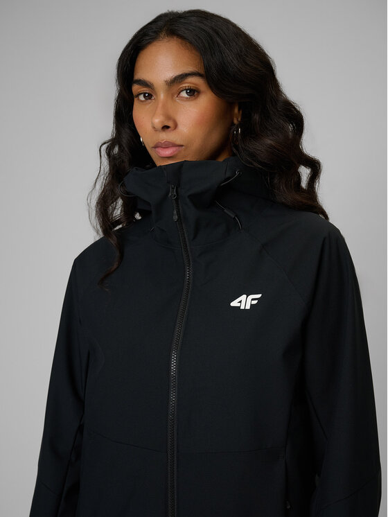 4F 4F Kurtka przejściowa EVERYDAY ACTIVE Czarny Regular Fit