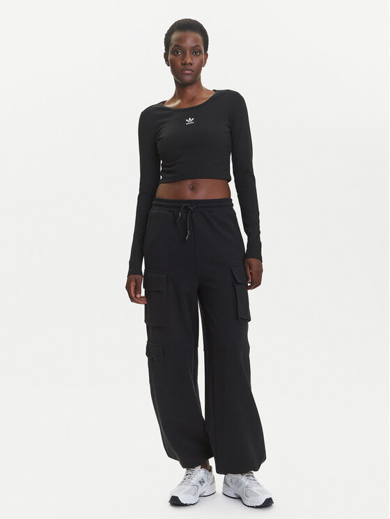 adidas adidas Bluza Essentials Ribbed IW5725 Črna Slim Fit