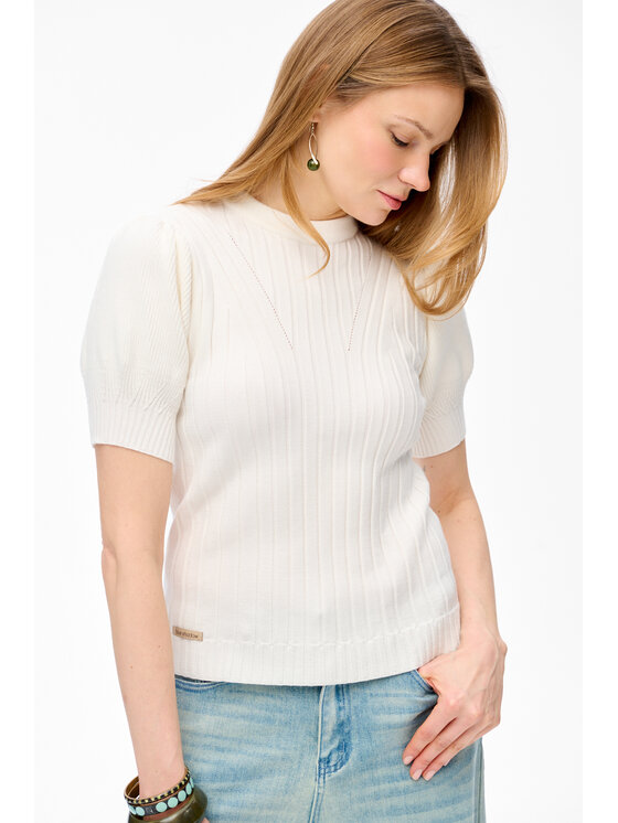 blue shadow blue shadow Sweter Talu Biały Regular Fit