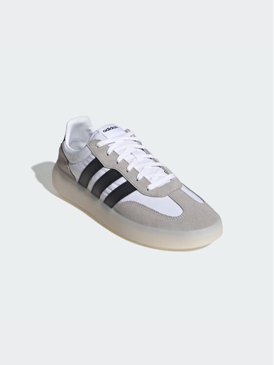 adidas adidas Sneakersy Sportswear Barreda Decode Biały