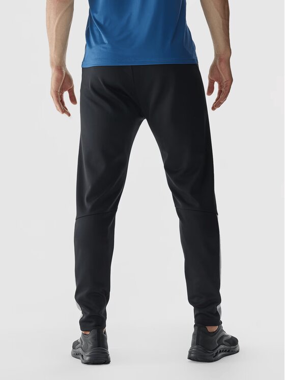 4F 4F Pantaloni in maglia 4FWAW24TFTRM683-20S Nero Regular Fit