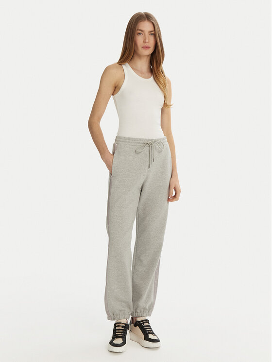 Max Mara Leisure Max Mara Leisure Teplákové nohavice Dudy 2516781107 Sivá Regular Fit