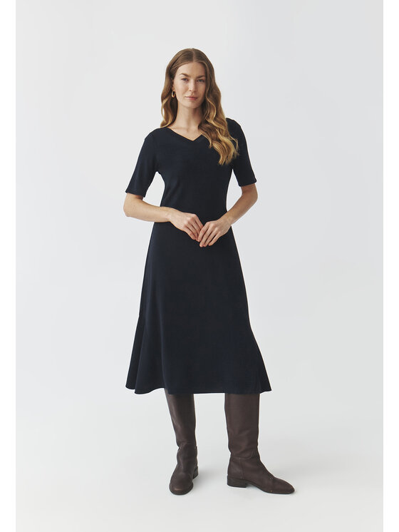 TATUUM TATUUM Úpletové šaty ARIA 2 Tmavomodrá Flare Fit