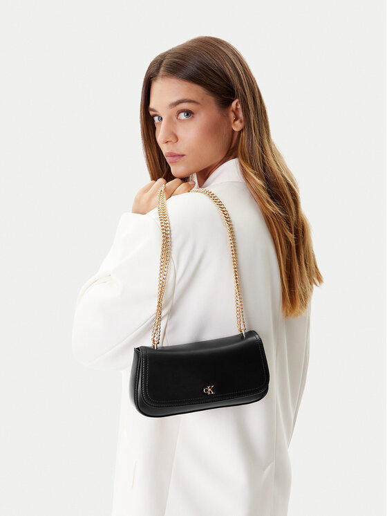 Calvin Klein Calvin Klein Soma Ck Convertible Chain Medium Bag LV04F3171G Melns