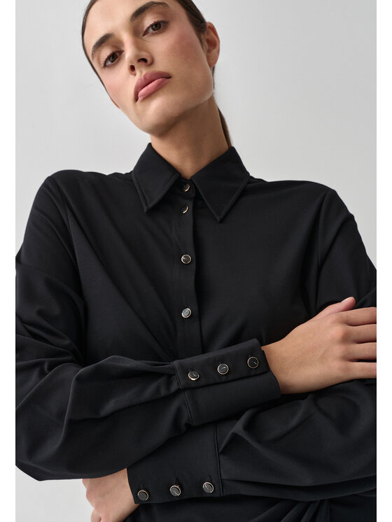 TATUUM TATUUM Sukienka dzianinowa MANESA Czarny Shirt Fit