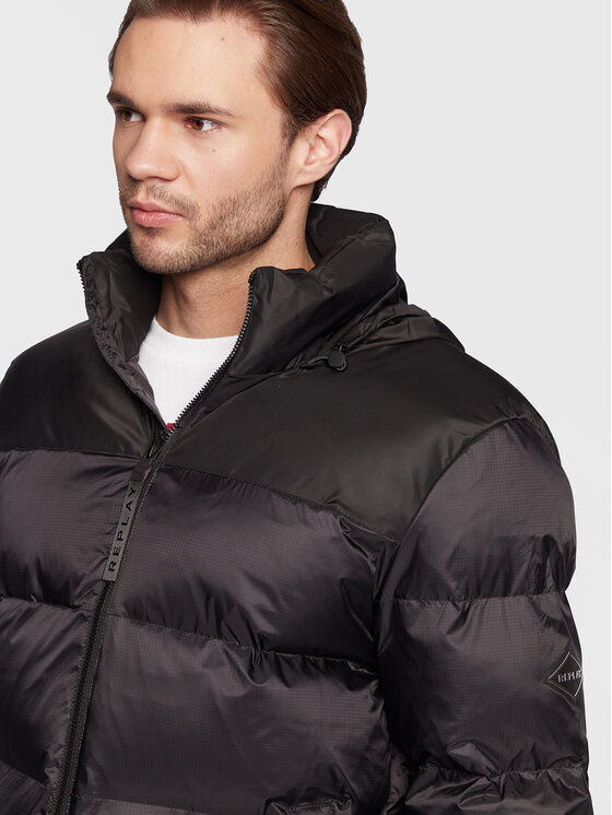REPLAY REPLAY Μπουφάν χειμωνιάτικο M8283.000.84460 Μαύρο Regular Fit