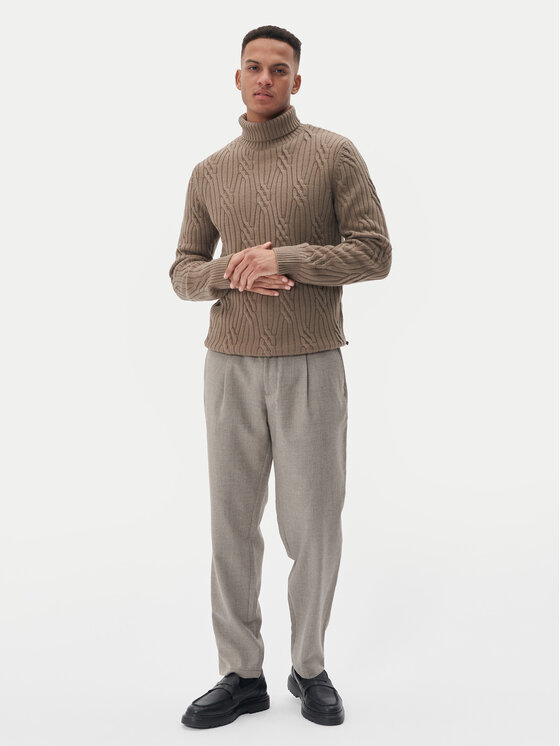 Matinique Matinique Dolčevita Roll 30207484 Smeđa Regular Fit
