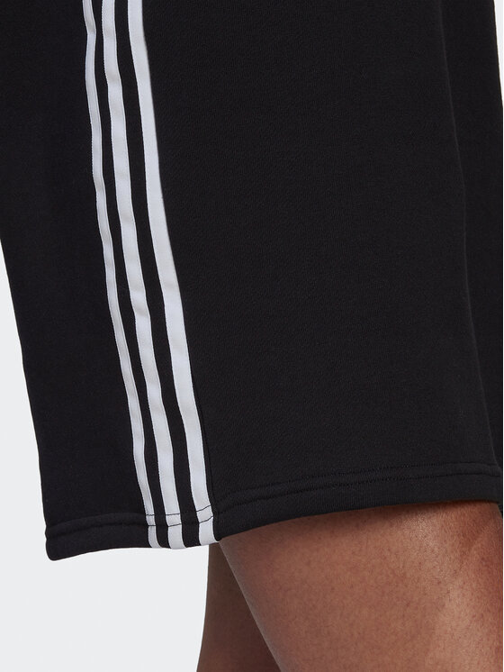 adidas adidas Úpletové šaty adicolor Classics HM2134 Čierna Relaxed Fit