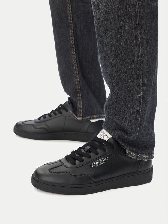 Guess Jeans Snīkeri CWBEO-LUNARI-03 WE Melns