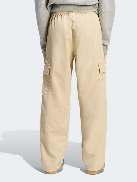 adidas adidas Spodnie materiałowe 155651 Beżowy Regular Fit