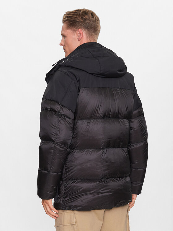 C.P. Company C.P. Company Striukė Dynatec 13CMOW036A 006352M Juoda Regular Fit