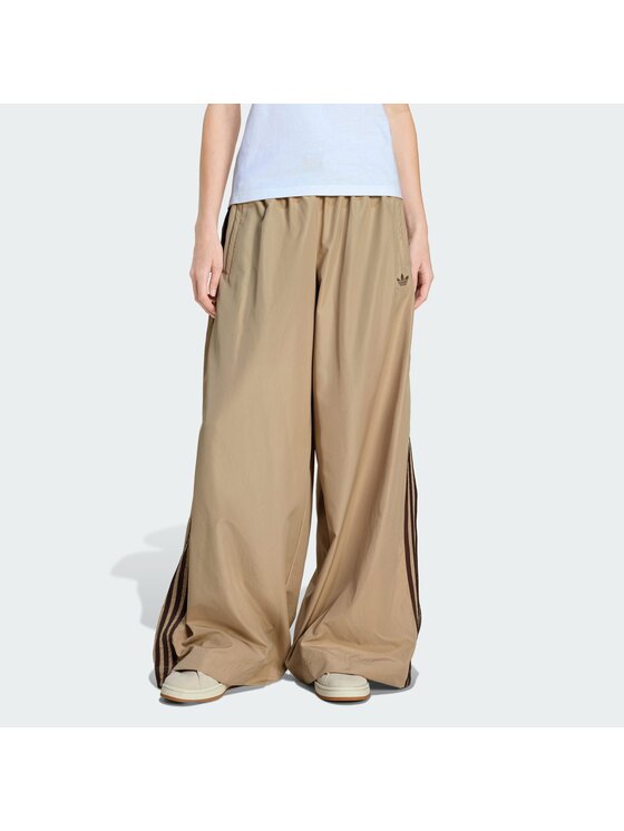 adidas Pantaloni trening Firebird Adilenium KD6300 Bej Regular Fit