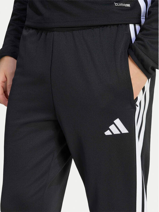 adidas adidas Spodnie dresowe Tiro 25 Essentials Training KG0809 Czarny Regular Fit