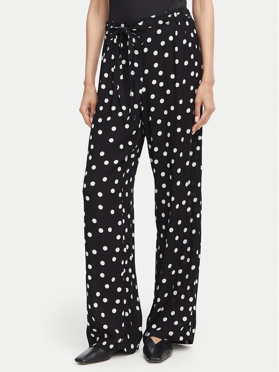 Vero Moda Vero Moda Pantaloni din material Elisa 10347961 Negru Loose Fit