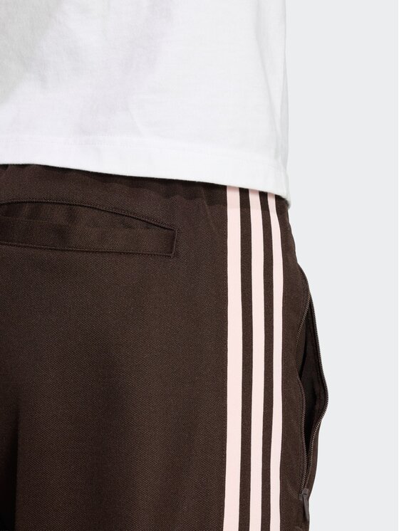adidas adidas Spodnie dresowe CLASSIC Brązowy Slim Fit