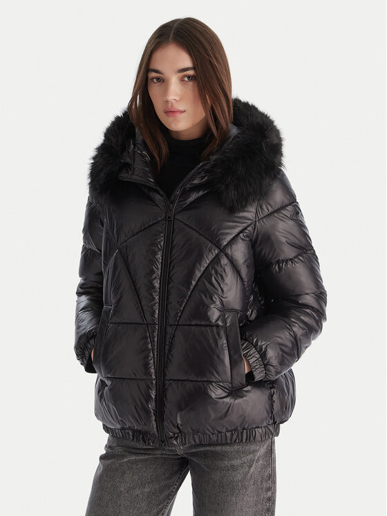 Geox Geox Zimní bunda Backsie W5628S T3121 F9000 Černá Oversize