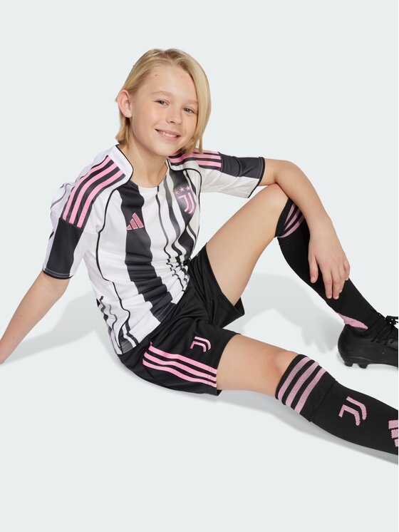 adidas adidas Szorty sportowe Juventus Czarny Regular Fit