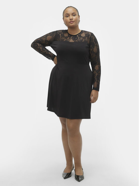 Vero Moda Curve Vero Moda Curve Koktejlové šaty 10305860 Čierna Regular Fit