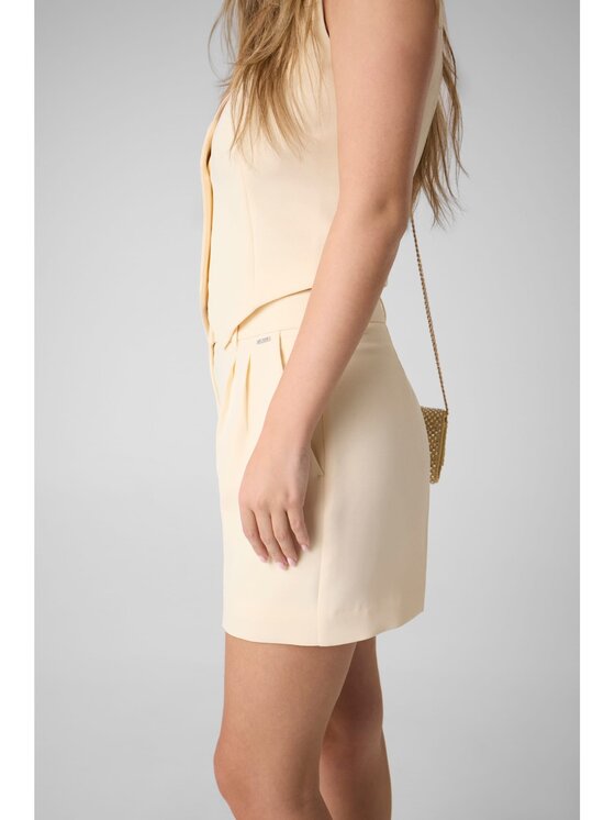 Guess Guess Szorty materiałowe 183631 Kremowy Short Fit