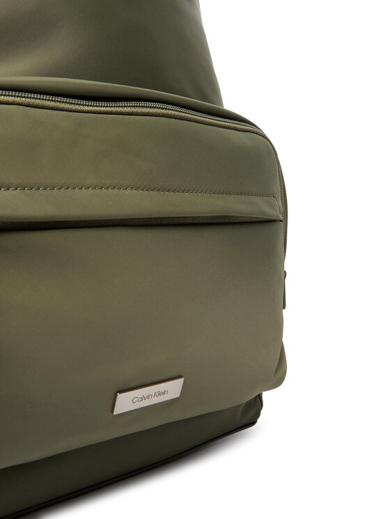 Calvin Klein Calvin Klein Somiņa Sleek Round Backpack LV04D3143G Zaļš
