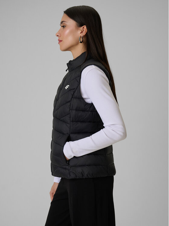 4F 4F Kamizelka MIDSHOP TEXTILE Czarny Slim Fit