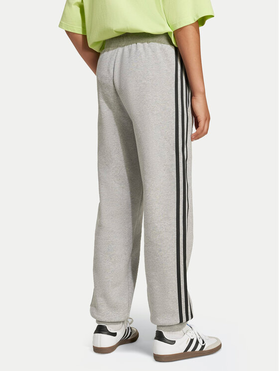 adidas adidas Spodnie dresowe 3-Stripes JW1090 Szary Loose Fit