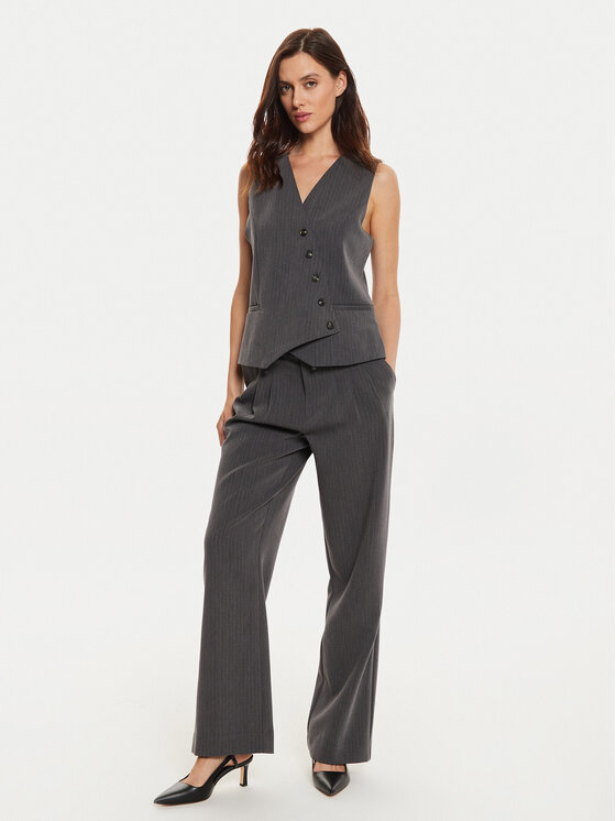 Karen by Simonsen Karen by Simonsen Weste Ro 10105155 Grau Regular Fit