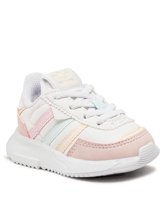 Обувки adidas