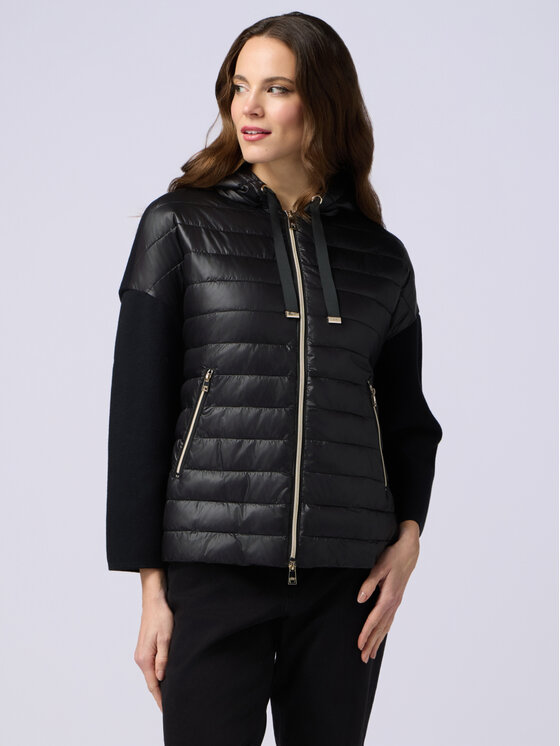 Oltre Oltre Giubbotto piumino F128J000181N033 Nero A-Line Fit