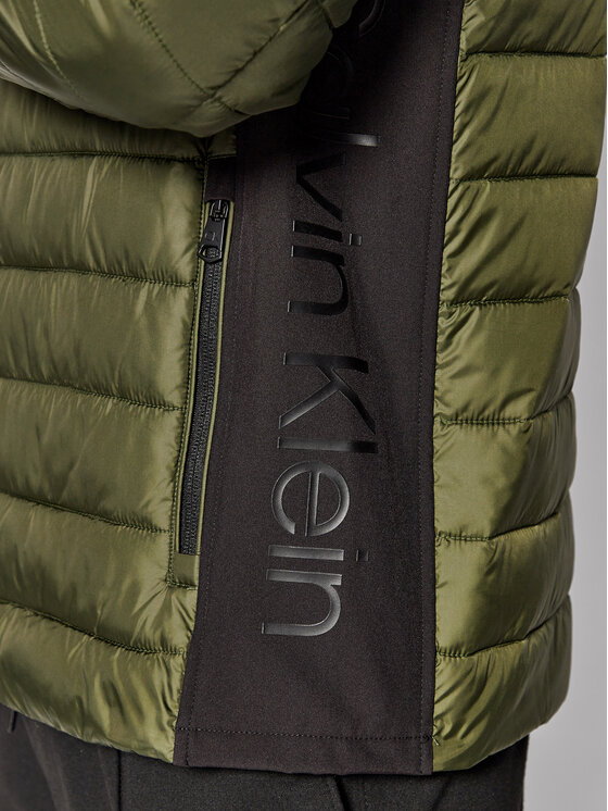 Calvin Klein Calvin Klein Kurtka puchowa Recycled Side Logo K10K108291 Zielony Regular Fit