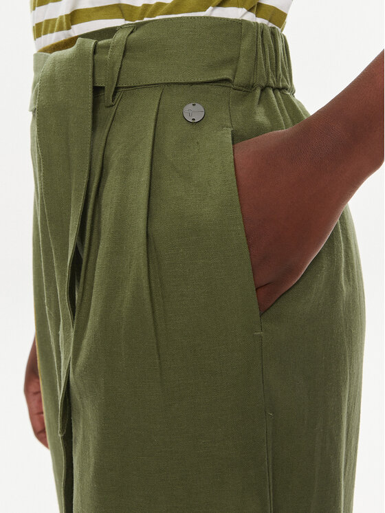 Tamaris Apparel Tamaris Apparel Spodnie materiałowe Cognin TAW0569 Zielony Relaxed Fit
