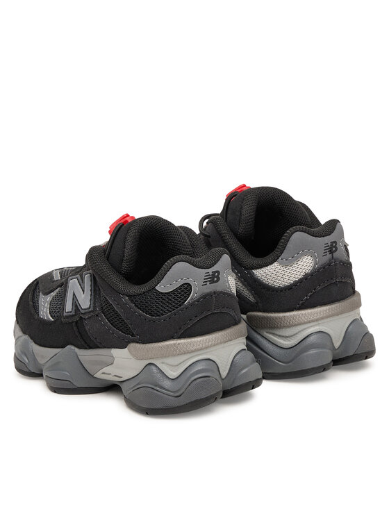 New Balance New Balance Sneakersy IV9060BK Czarny