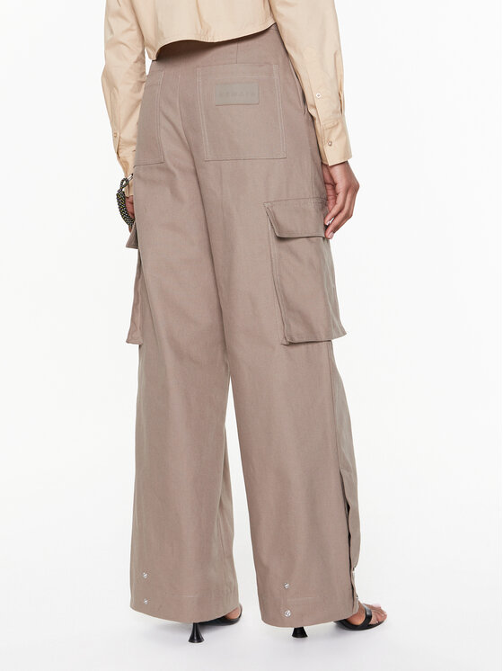Remain Remain Spodnie materiałowe Canvas RM2158 Beżowy Relaxed Fit