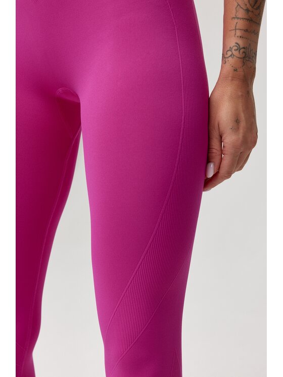 ROUGH RADICAL ROUGH RADICAL Legginsy SEAMLESS LINEA Różowy Slim Fit