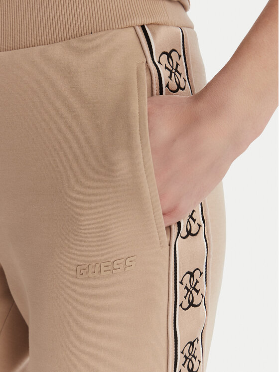 Guess Guess Donji dio trenerke V2YB15 KB3P2 Bež Regular Fit